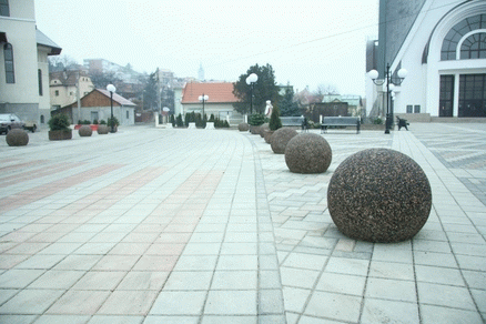 Mobilier urban Reghin